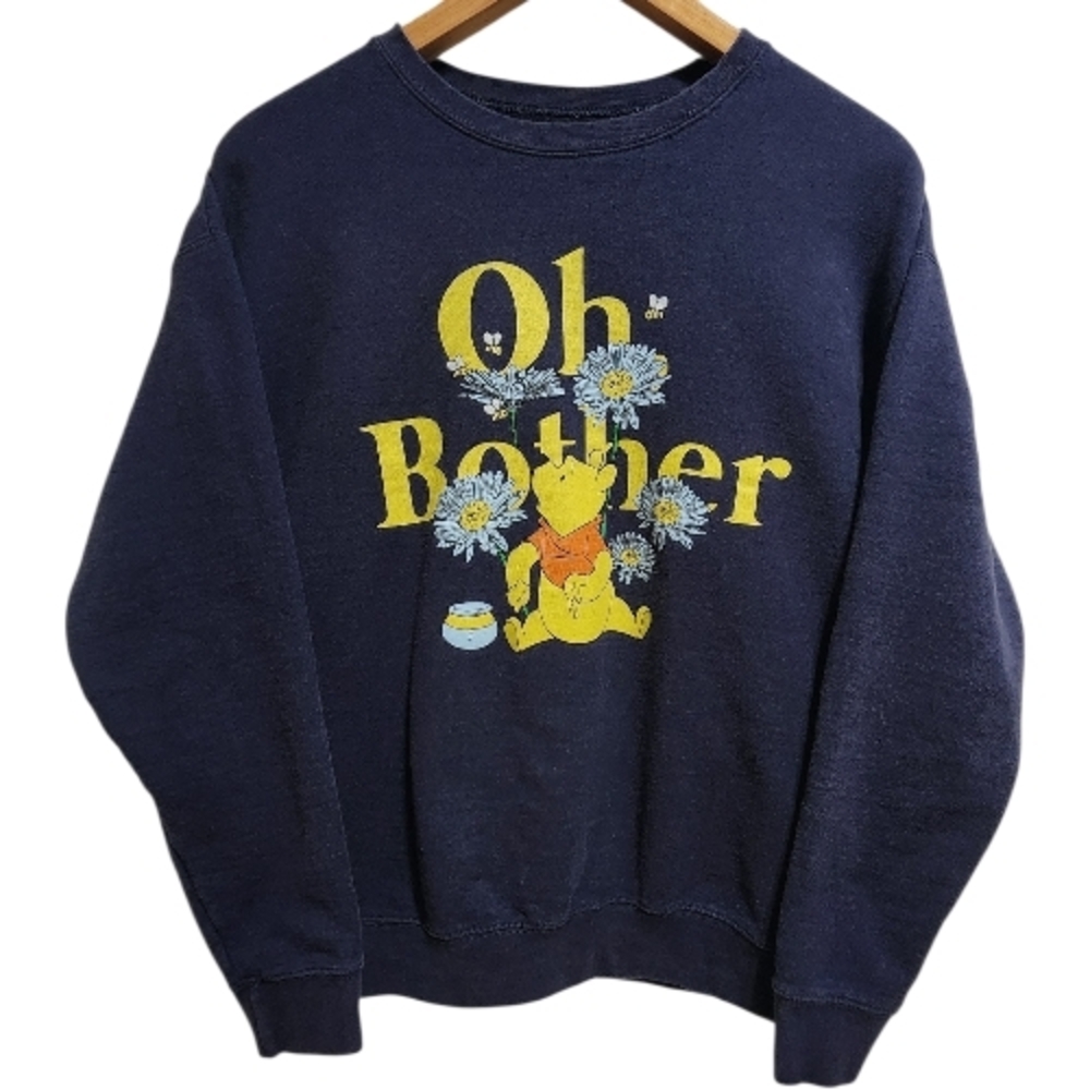 Vintage Y2K Crew Neck Style Disney Winnie the Pooh Sweatshirt Sm